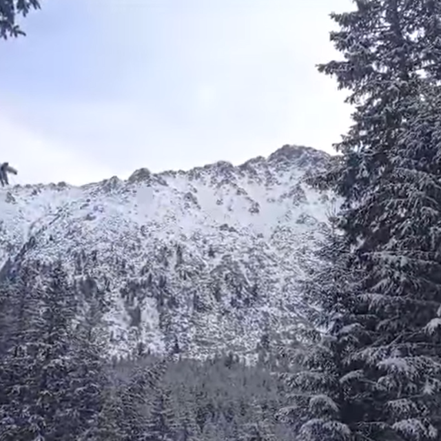 Jakie warunki panują na szlakach TPN W Tatrach obowiązuje lawinowa dwójka, Zamknięcie niektórych tatrzańskich szlaków